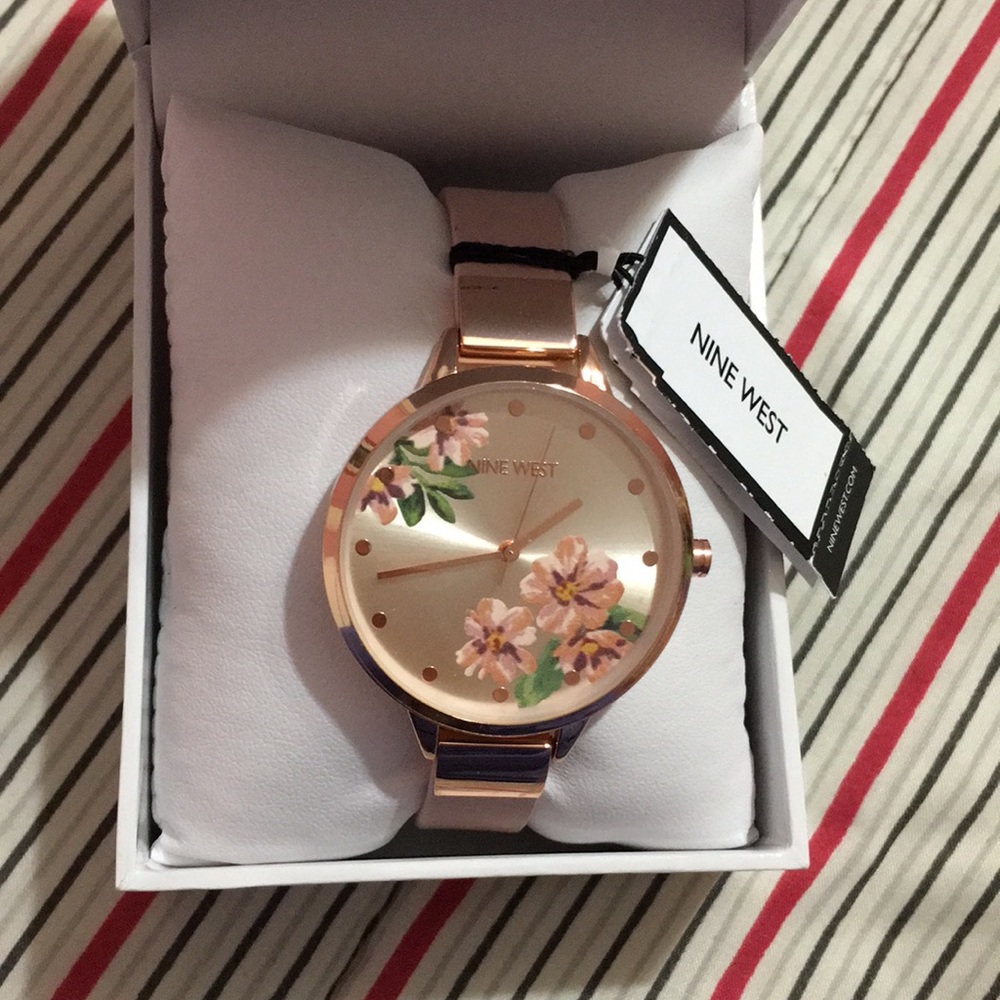 Floral rose gold watch
